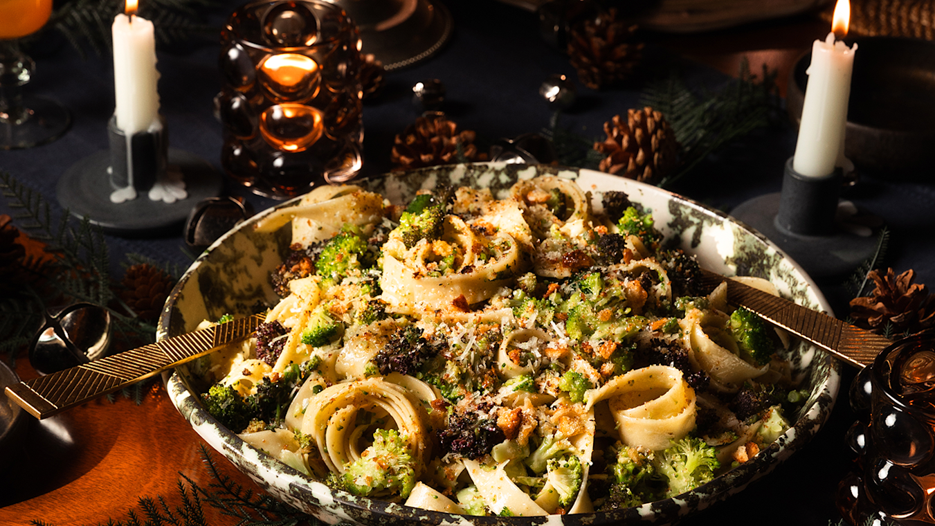 Broccoli Tagliatelle with Garlic and Lemon Zest