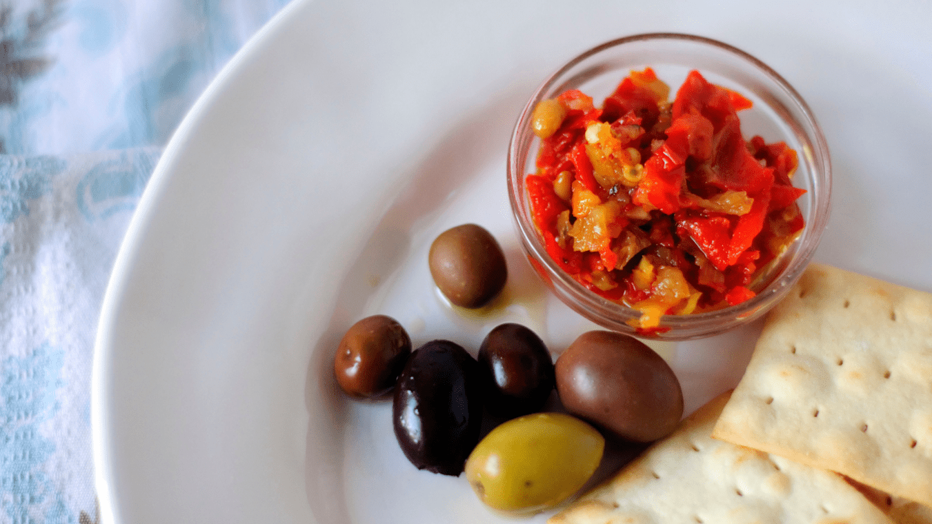 Sweet-Tart Pepper Relish - Lettuce Grow