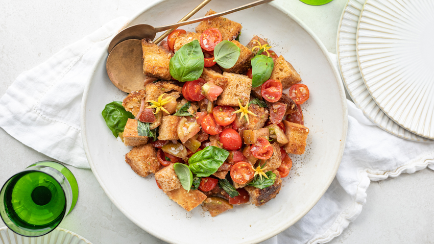 Panzanella Salad - Lettuce Grow