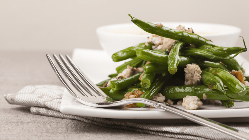 Green Bean Salad with Toasted Seeds & Nuts - Lettuce Grow