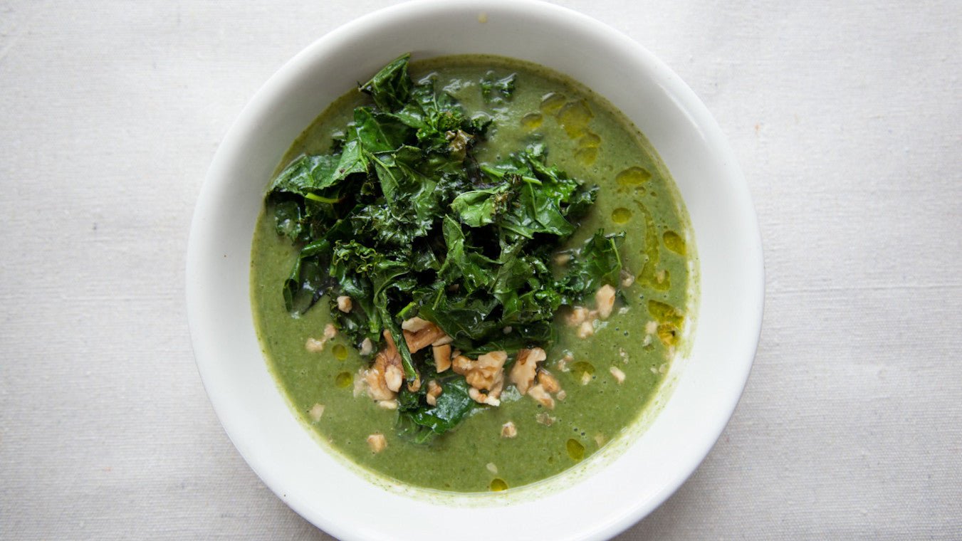 Creamy Cauliflower & Kale Soup - Lettuce Grow
