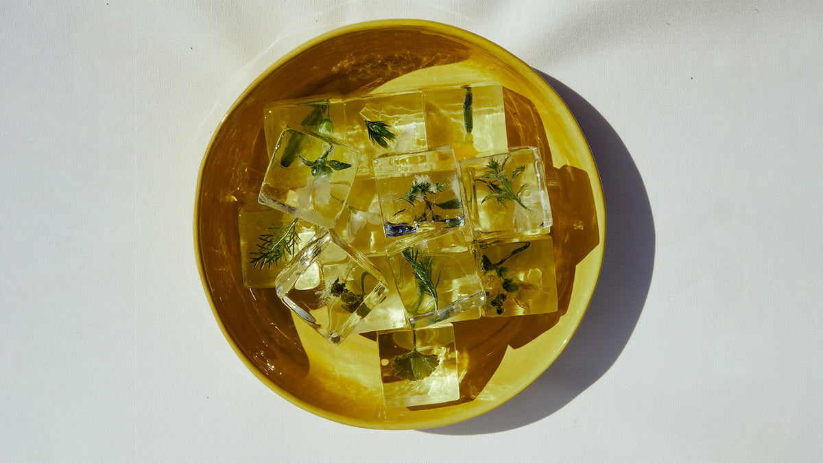 Don't Compost Those Trimmings Yet: 5 Ways to Use Your Extra Tea Herbs - Lettuce Grow